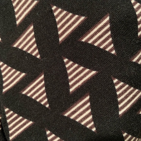 LuLaRoe Carly size Large - Picture 2 of 3